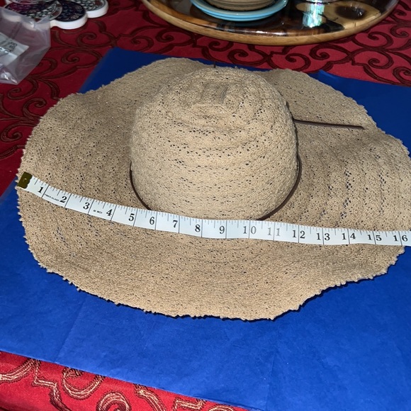 Beach 🏖 hat - Picture 4 of 4